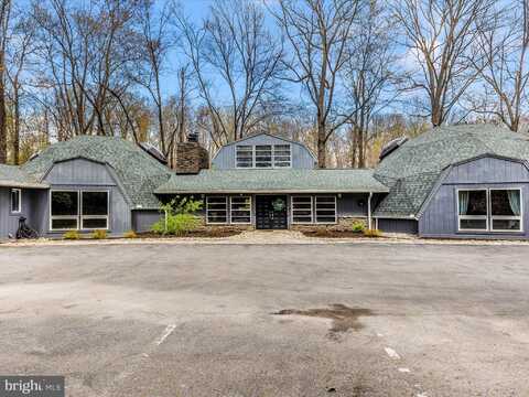 111 BACHMANS VALLEY ROAD, WESTMINSTER, MD 21158