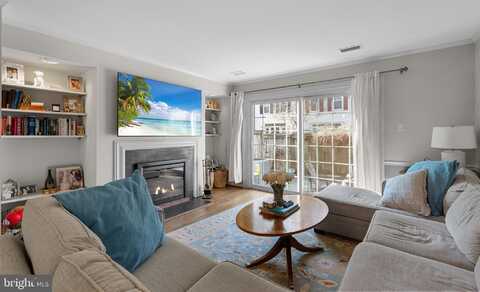 416 W GLEBE RD, ALEXANDRIA, VA 22305