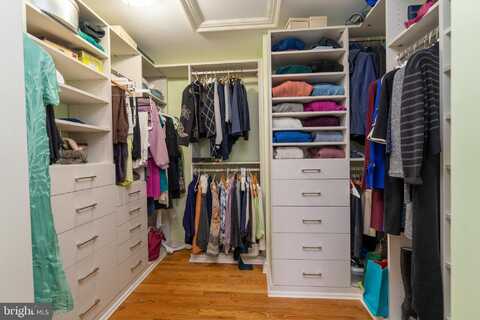 829 PARK AVENUE, BALTIMORE, MD 21201
