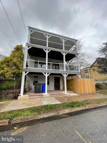 727 WALNUT STREET, POTTSTOWN, PA 19464