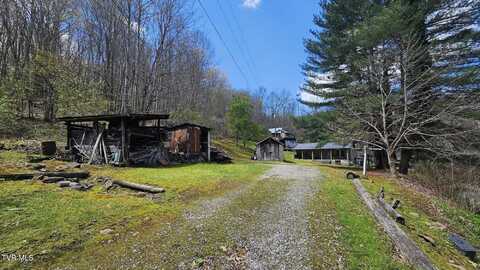 4183 Stone Mountain Road, Coeburn, VA 24230