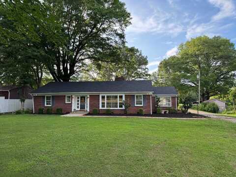 16525 Highland Dr., MCKENZIE, TN 38201