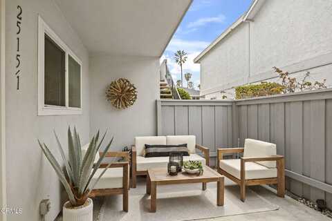 2515 Harbor Boulevard, Ventura, CA 93001