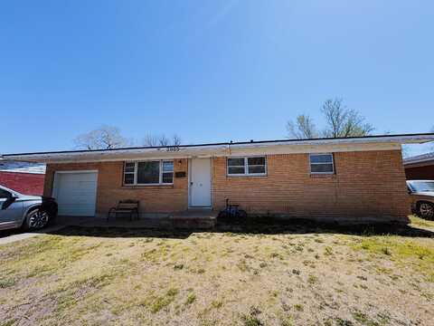 2005 Drake Drive, Perryton, TX 79070