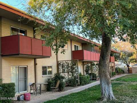 355 E THOMAS Road, Phoenix, AZ 85012