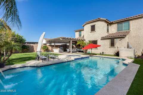 3933 E ALFALFA Drive, Gilbert, AZ 85298