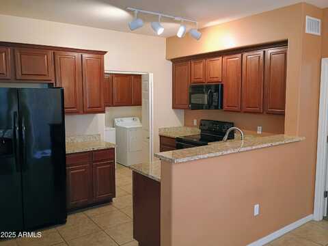 3330 S GILBERT Road, Chandler, AZ 85286