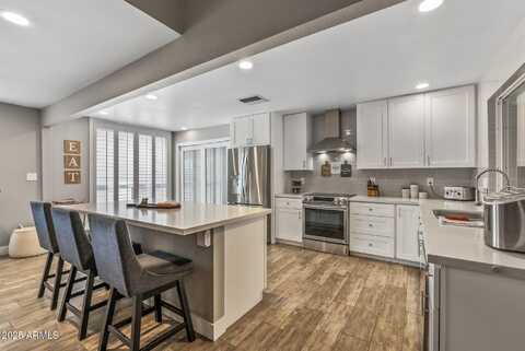 8726 E Devonshire Ave Avenue, Scottsdale, AZ 85251