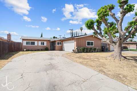 3713 Sechrest Avenue, Bakersfield, CA 93309