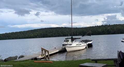 120 lands end Dr, Otis, MA 01253