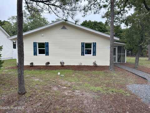 114 NW 14th Street, Oak Island, NC 28465