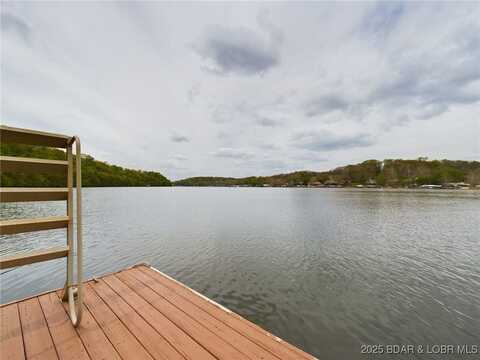 24930 Leona Lane, Versailles, MO 65084