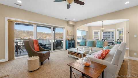20227 Forest Point Drive unit: 412, Rocky Mount, MO 65072