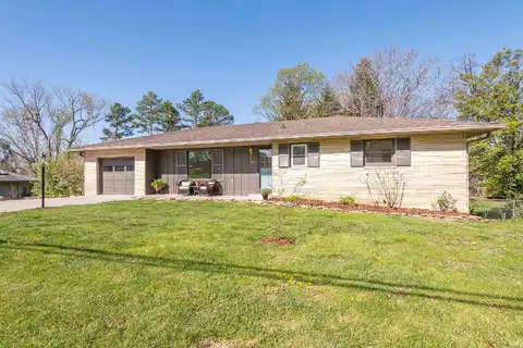 2411 N Dunn Street, Bloomington, IN 47408