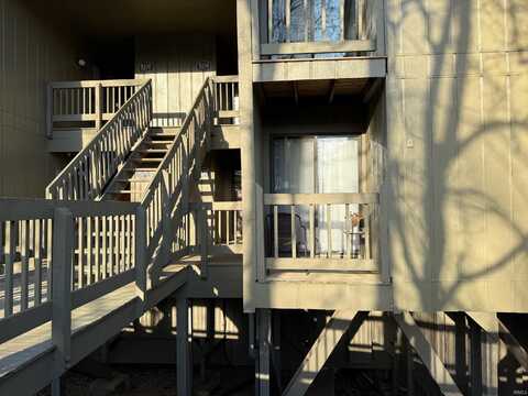 9332 S Lake Ridge Drive, Bloomington, IN 47401