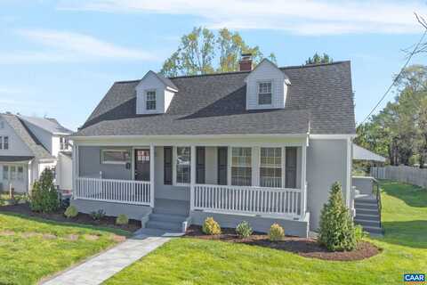1215 W 12TH ST, WAYNESBORO, VA 22980