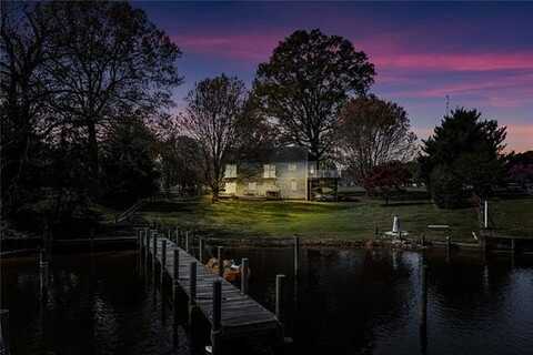 150 East Harbor Drive, Reedville, VA 22539
