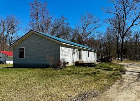 854 S MCCLELLAND AVENUE, WHITE CLOUD, MI 49349