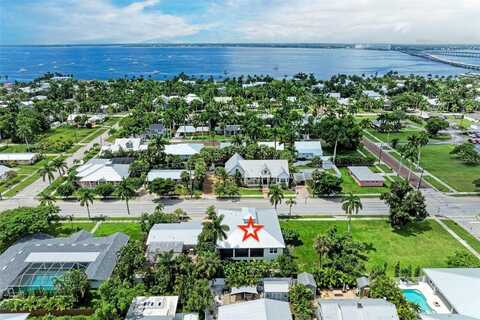 611 W OLYMPIA AVENUE, PUNTA GORDA, FL 33950