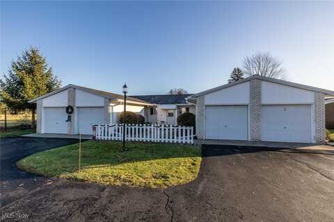 8941 W RIDGE ROAD B, ELYRIA, OH 44035