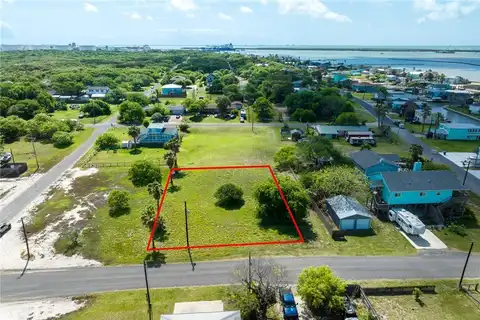 604 Woodhaven, Ingleside, TX 78362
