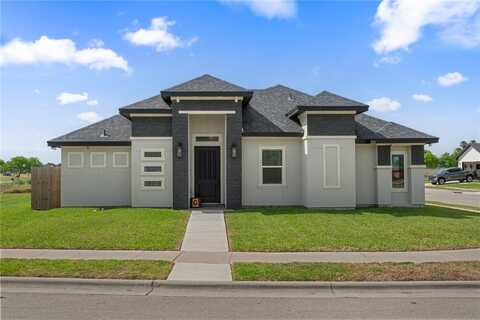 102 Prestwick Drive, Portland, TX 78374