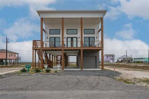 512 Palmetto Point Rd, Rockport, TX 78382