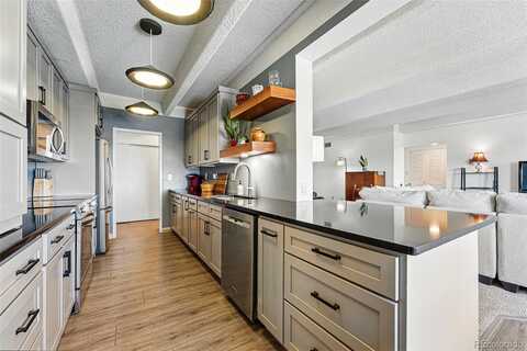 7877 E Mississippi Avenue, Denver, CO 80247