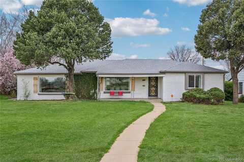 3285 N Monaco Parkway, Denver, CO 80207