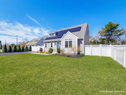 92 Broken Bow Lane, East Falmouth, MA 02536