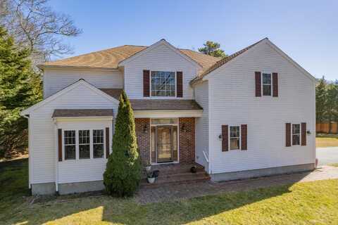 2 Centerville Avenue, Centerville, MA 02632