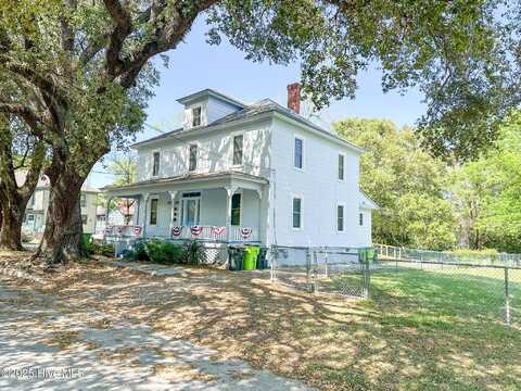 1110 N Pasteur Street, New Bern, NC 28560