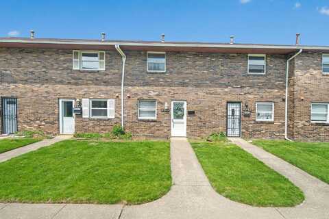 2345 N Woodbrook Circle N, Columbus, OH 43223