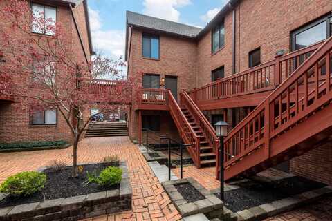 261 Lear Street, Columbus, OH 43206