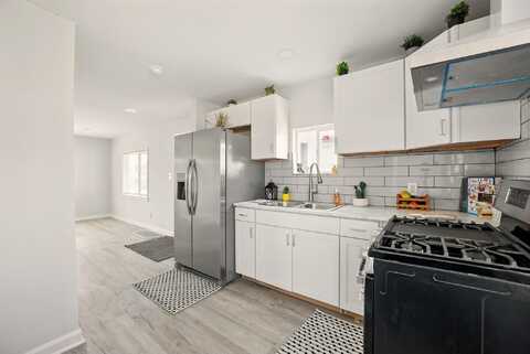 2196 Berrell Avenue, Columbus, OH 43211