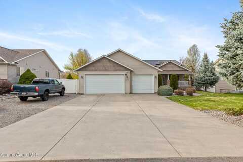 3585 W NEWBROOK DR, Coeur D Alene, ID 83815