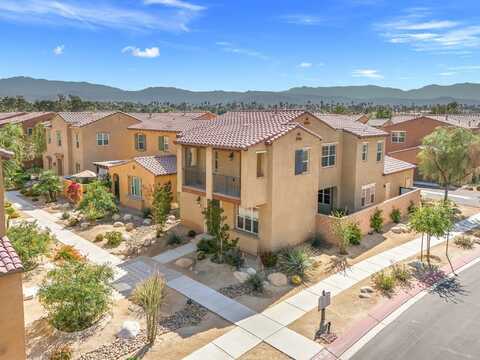 573 Via De La Paz, Palm Desert, CA 92211