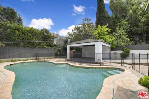1512 Pandora Ave, Los Angeles, CA 90024
