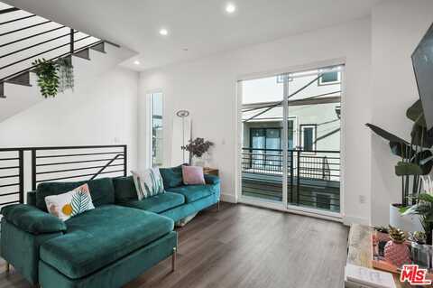 1255 N Gower St, Los Angeles, CA 90038