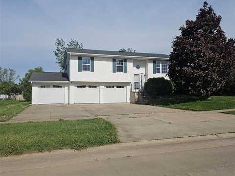 203 Maxwell Drive, Shellsburg, IA 52332