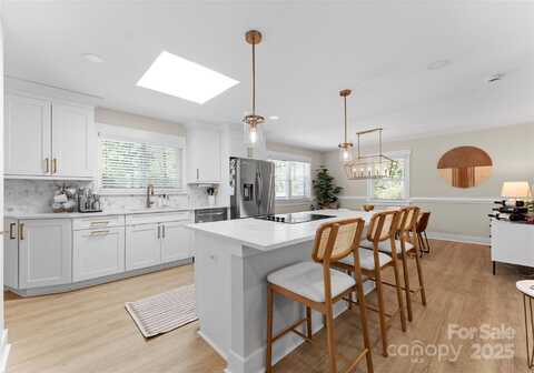 3423 Sudbury Road, Charlotte, NC 28205