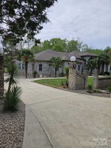 9535 Potter Road, Matthews, NC 28104