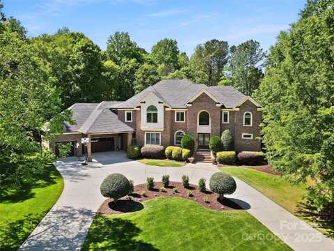 5001 Oxfordshire Road, Waxhaw, NC 28173