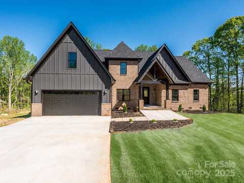 2008 Plain Field Drive, Bessemer City, NC 28016