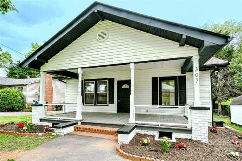 307 E 2nd Street, Lowell, NC 28098