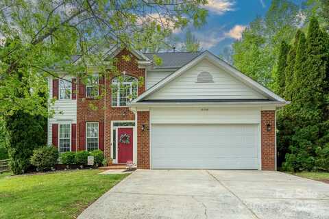 13228 Crooked Pine Court, Charlotte, NC 28215