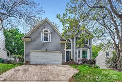 9517 Harris Glen Drive, Charlotte, NC 28269