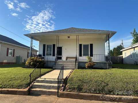 36 Maple Avenue, Gastonia, NC 28054