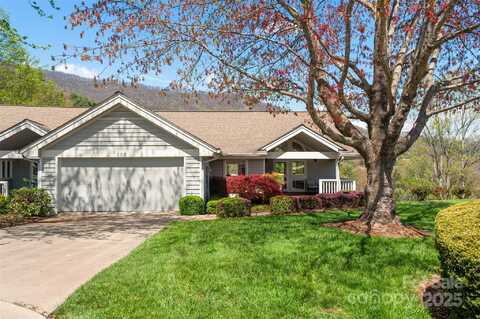 135 Oakcrest Lane, Waynesville, NC 28786