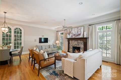 3819 Gleneagles Road, Charlotte, NC 28210